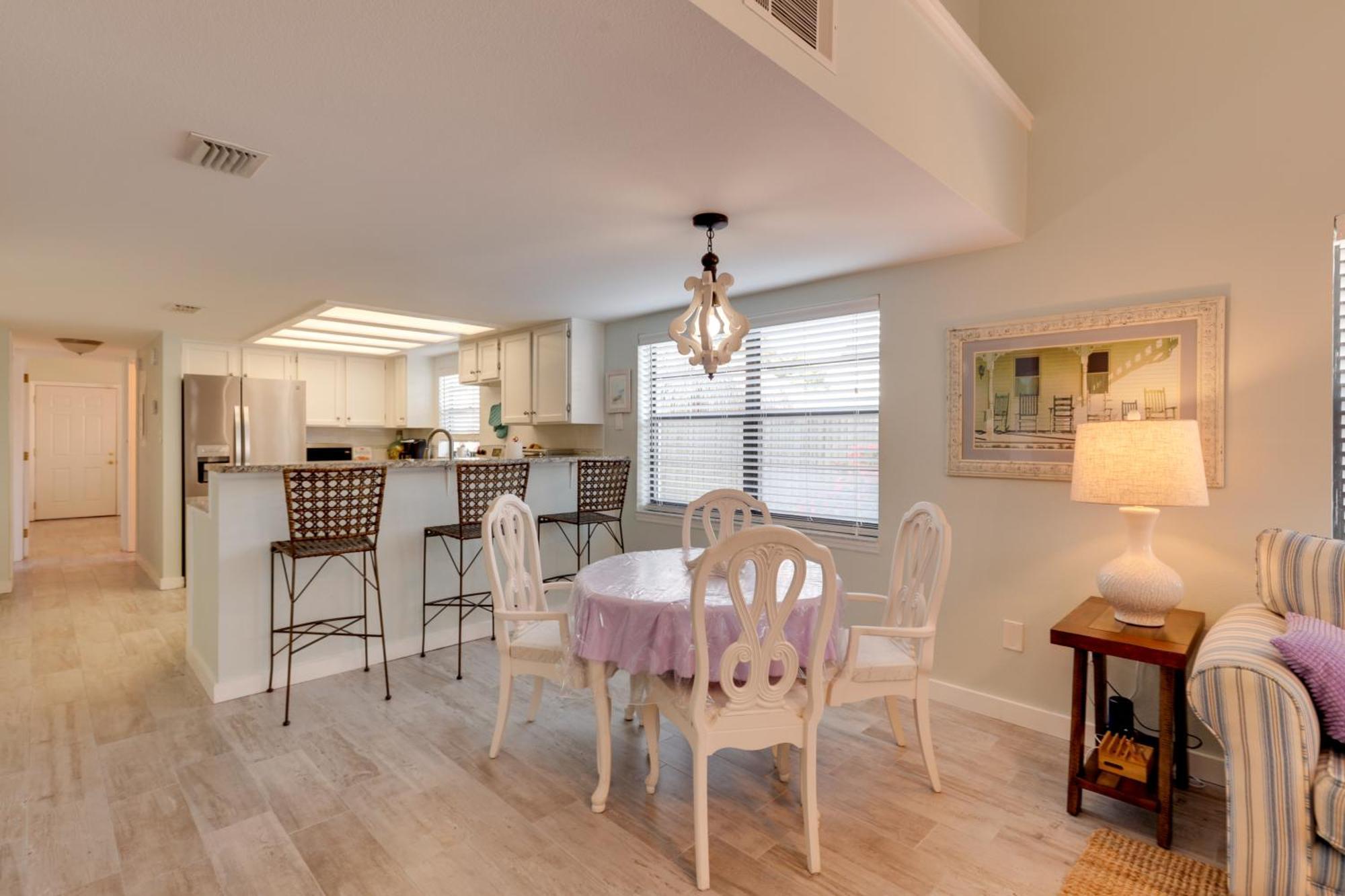 Cape Canaveral Escape With Grill Walk To Beach! Exterior photo